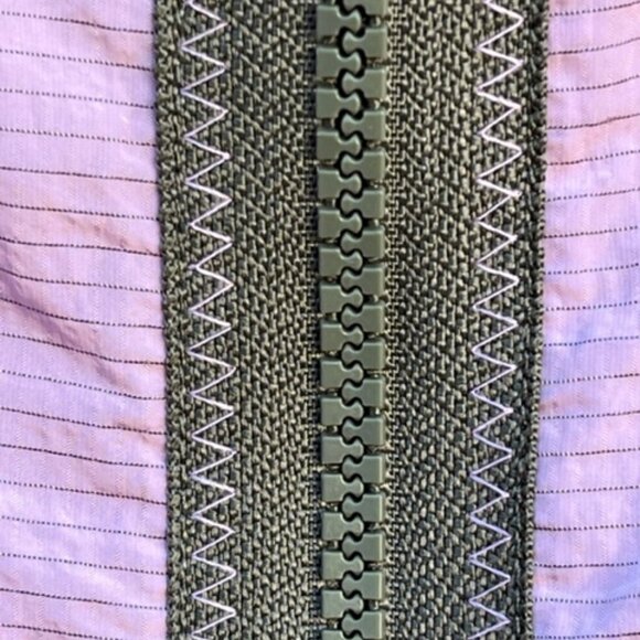 FREE PEOPLE Movement  Starting Lineup Windbreaker Bomber Purple Jacket Sml NWOT - Picture 7 of 15